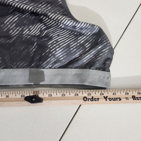 Old Navy Active Womens Medium Support Racerback Sports Bra XXL Gray/White - Picture 4 of 8